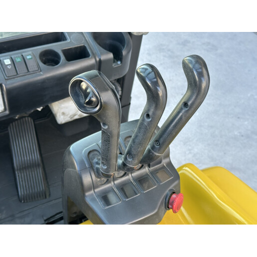 Stivuitor Electric YALE ERP25VL - 2.5T - 2016