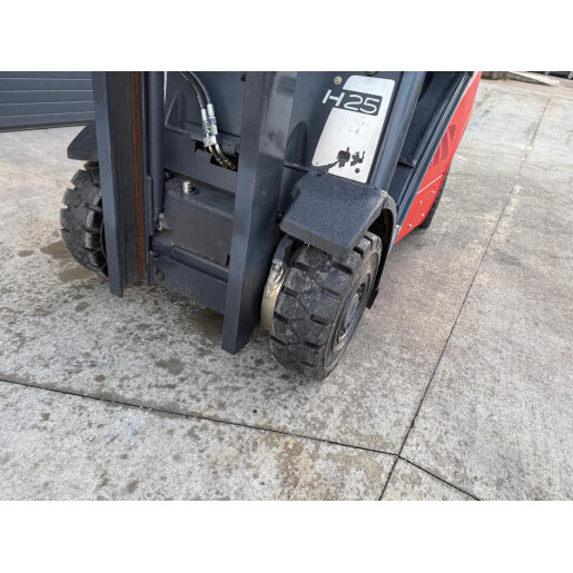 Stivuitor Linde H25T-01 - GPL - 2011