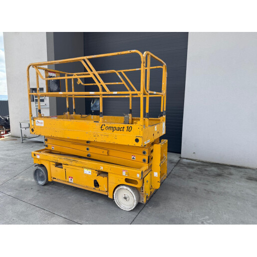 Nacela electrica HAULOTTE Compact 10 tip foarfeca - 10m - 2007 scissor lift