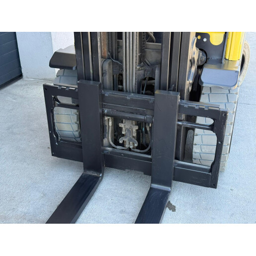 Stivuitor Hyster Model H3.0 FT - GPL - 3T - 2013