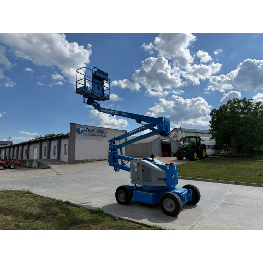 Nacela articulata Genie Z-45/22 Diesel + Electric