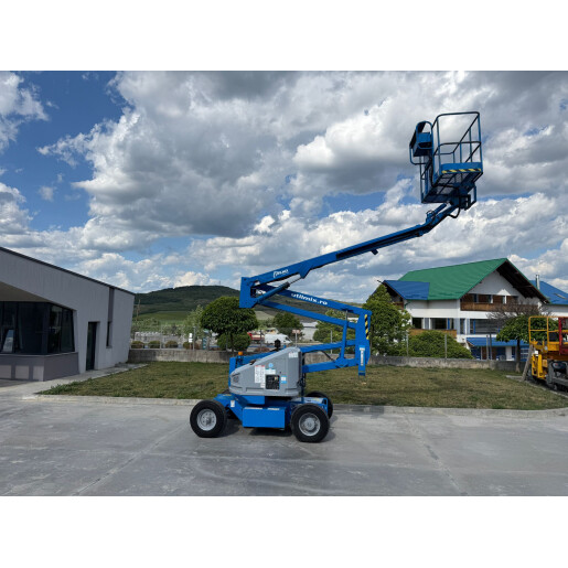 Nacela articulata Genie Z-45/22 Diesel + Electric