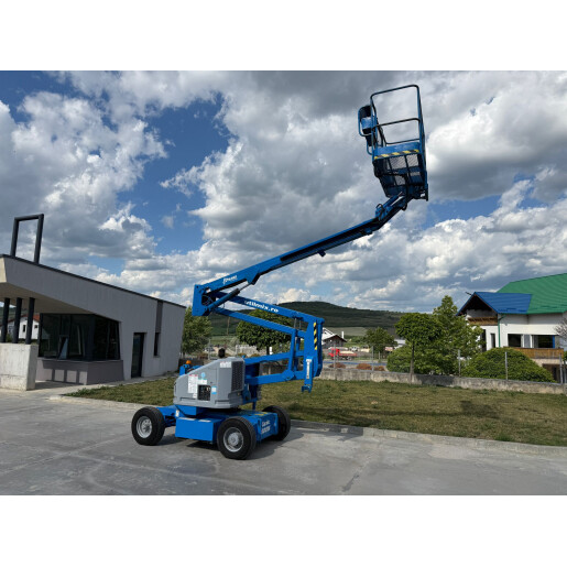 Nacela articulata Genie Z-45/22 Diesel + Electric