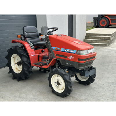 Tractor Japonez 13.5 CP 4x4 Yanmar Ke-3 -cu freza de sol