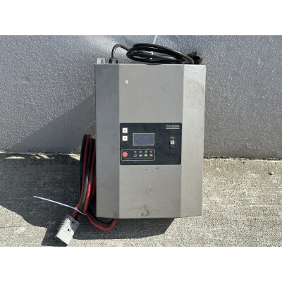 Statie de incarcare SPE Elettronica Industriale 36V/60A