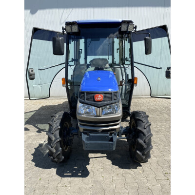 Tractor japonez Iseki Geas AT30 cu aer conditionat 
