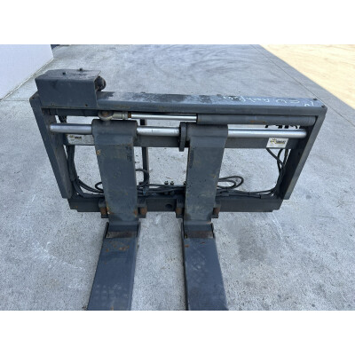 Atasament/ Translatie FORKLIFT pt stivuitoare cu pozitionare furci si extindere - 2.5 Tone