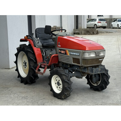 Tractor Japonez 18CP 4x4 Yanmar F180D - cu freza de sol