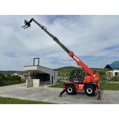 Incarcator frontal telescopic rotativ Manitou MRT 1742 
