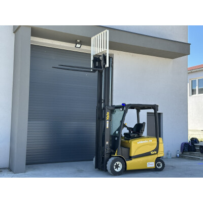 Stivuitor Electric YALE ERP25VL - 2.5T - 2016