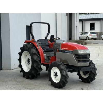 Tractor Japonez 33CP 4x4 Yanmar RS33 - cu freza de sol