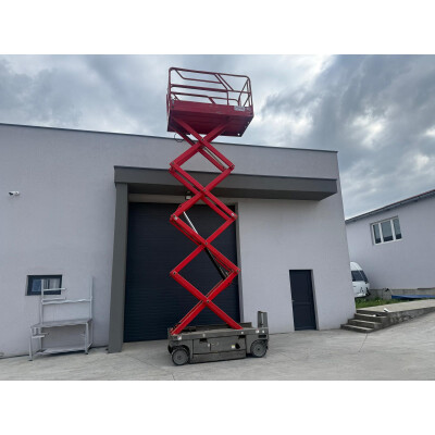Nacela Electrica HAULOTTE COMPACT 10 tip foarfeca - 10m - 2006 scissor lift