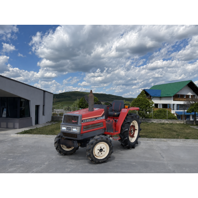 Tractor Japonez 20CP 4x4 Yanmar FX20D - cu freza de sol
