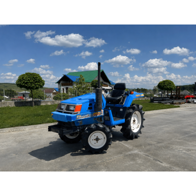 Tractor Japonez 15CP 4x4 Iseki TU150F - cu freza de sol