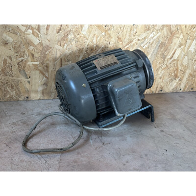 Motor electric TECO industrial de 4 KW cu fulie curea 