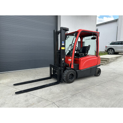 Stivuitor electric Hyster J3.0XN-861  -  3T - 2012
