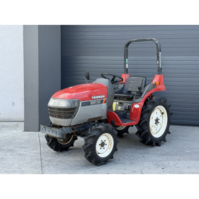 Tractor Japonez 16CP 4x4 Yanmar AF16D - cu freza de sol