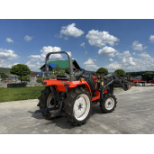 Tractor Japonez 21CP 4x4 Kubota GT3 cu incarcator frontal si freza de sol