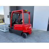 Stivuitor electric Hyster J3.0XN - 3T - 2012 