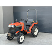 Tractor Japonez 13CP 4x4 Kubota GB130 cu freza de sol