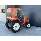 Tractor Japonez 21CP 4×4 Kubota GT3 cu semicabina