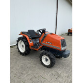 Tractor japonez 4×4 Kubota  A17