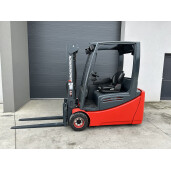 Stivuitor electric JUNGHEINRICH EFG 220  - 2T - 2012 