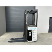 Transpaleta elctrica cu catarg Atlet  - 1.6T - 2017 