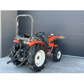 Tractor Japonez 4×4 20CP Kubota GB200 