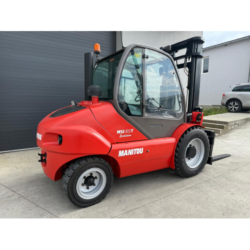 Motostivuitor Manitou MSI50 pentru teren accidentat - 5T - 2010 