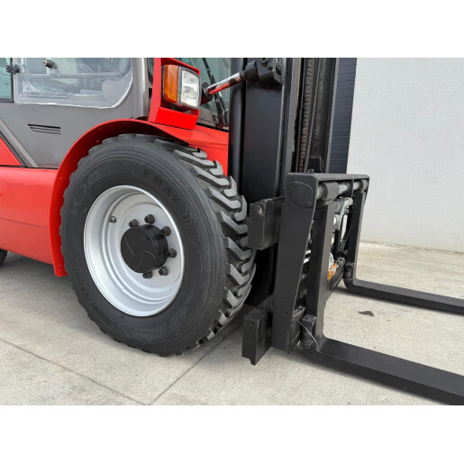 Motostivuitor Manitou MSI50 pentru teren accidentat - 5T - 2010 