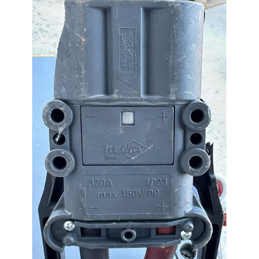 Statie incarcare Hawker LifeTech 24V/210A//36V/195A//48V/180A