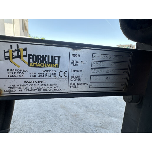 Atasament/ Translatie FORKLIFT pt stivuitoare cu pozitionare furci si extindere - 2.5 Tone