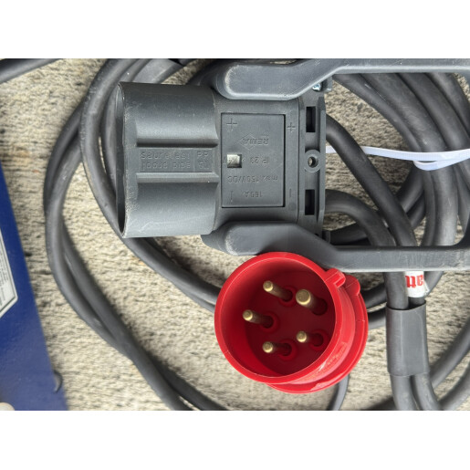 Statie incarcare Tricom Futur 24V/100A