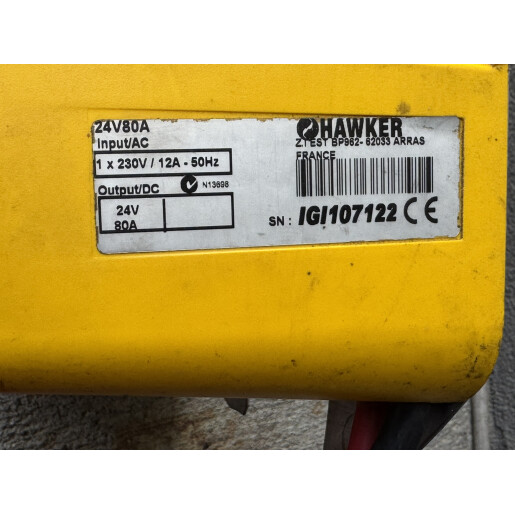 Statie incarcare Hawker 24V/80A