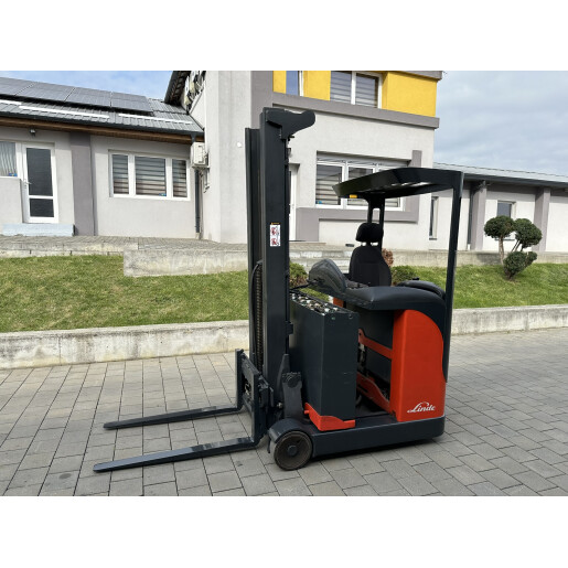 Stivuitor Reach Truck Electric LINDE R10 C - An 2004