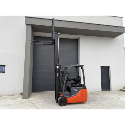 Stivuitor electric Toyota Triago 15 an 2015