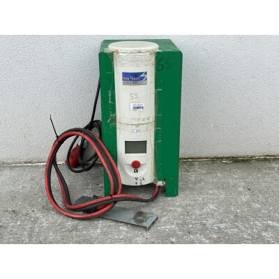 Statie incarcare Hoppecke trak basic 24V/125A