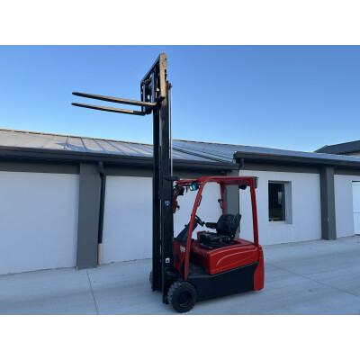 Stivuitor electric Hyster J2.0XNT