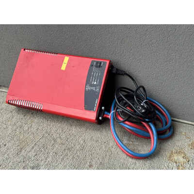 Statie de incarcare MicroPower SMC 3200 24V/80A