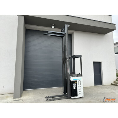 Transpaleta elctrica cu catarg Atlet A/160STFVSN360
