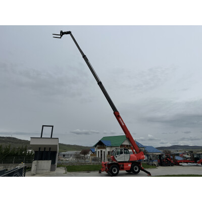 Incarcator frontal telescopic rotativ Manitou MRT 2540 Privilege  2008