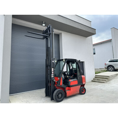 Stivuitor Nissan/Unicarriers - GPL 