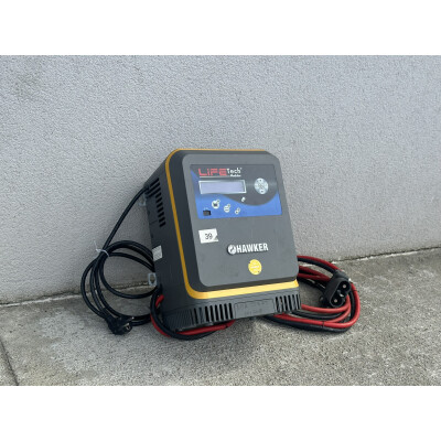 Statie incarcare Hawker LifeTech 24V/70A