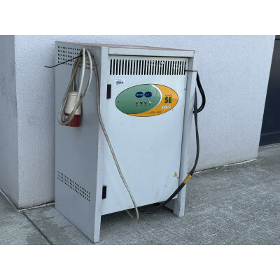 Statie incarcare PBM SE 24V/80A