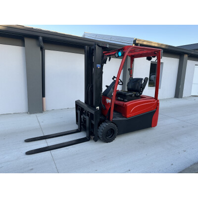 Stivuitor electric Hyster J2.0XNT