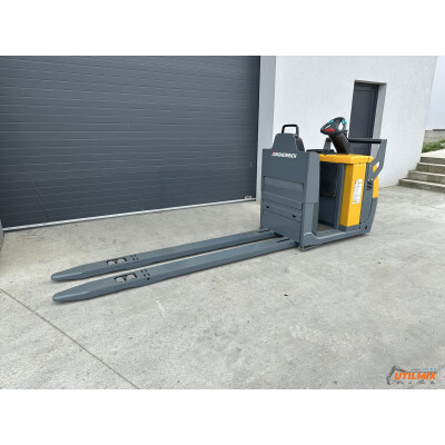 Liza electrica Jungheinrich ECE 225  - 2011 -
