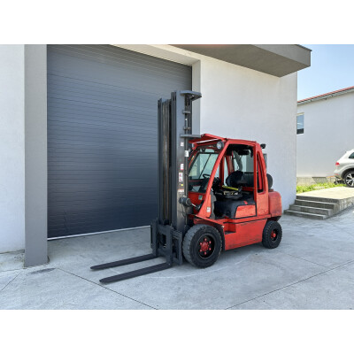 Stivuitor Nissan UG1D2A30LQ - GPL