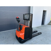 Liza electrica cu catarg TOYOTA SWE200 D