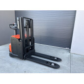 Liza electrica cu catarg TOYOTA SWE200 D